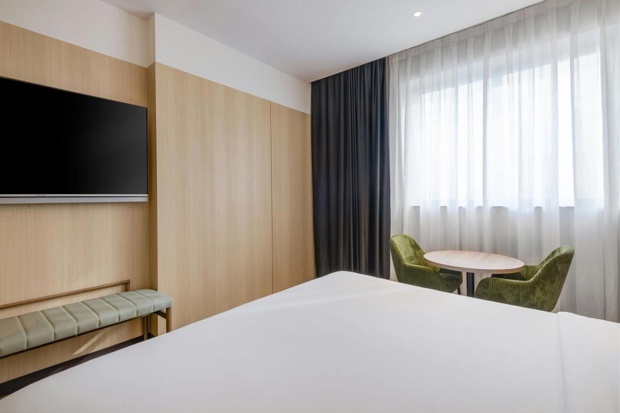 King Room