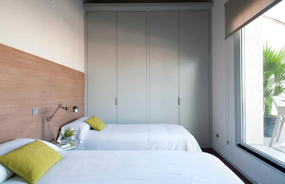 Eric Voekel Boutique Apartments - Madrid Suites-1