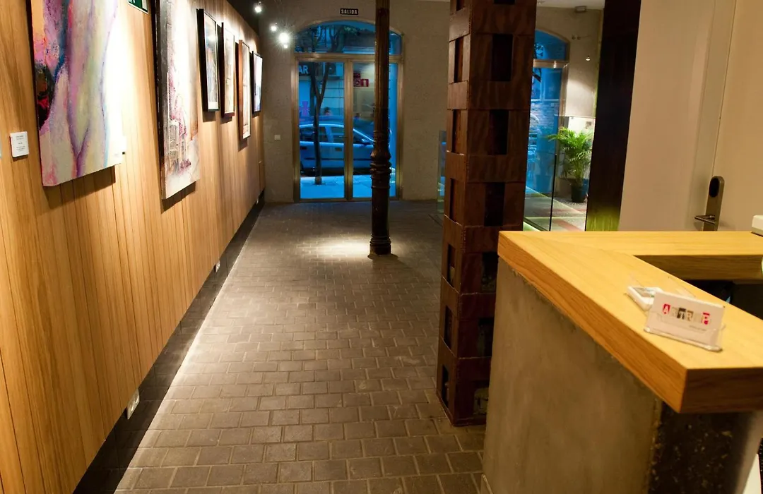 Artrip Hotel-1