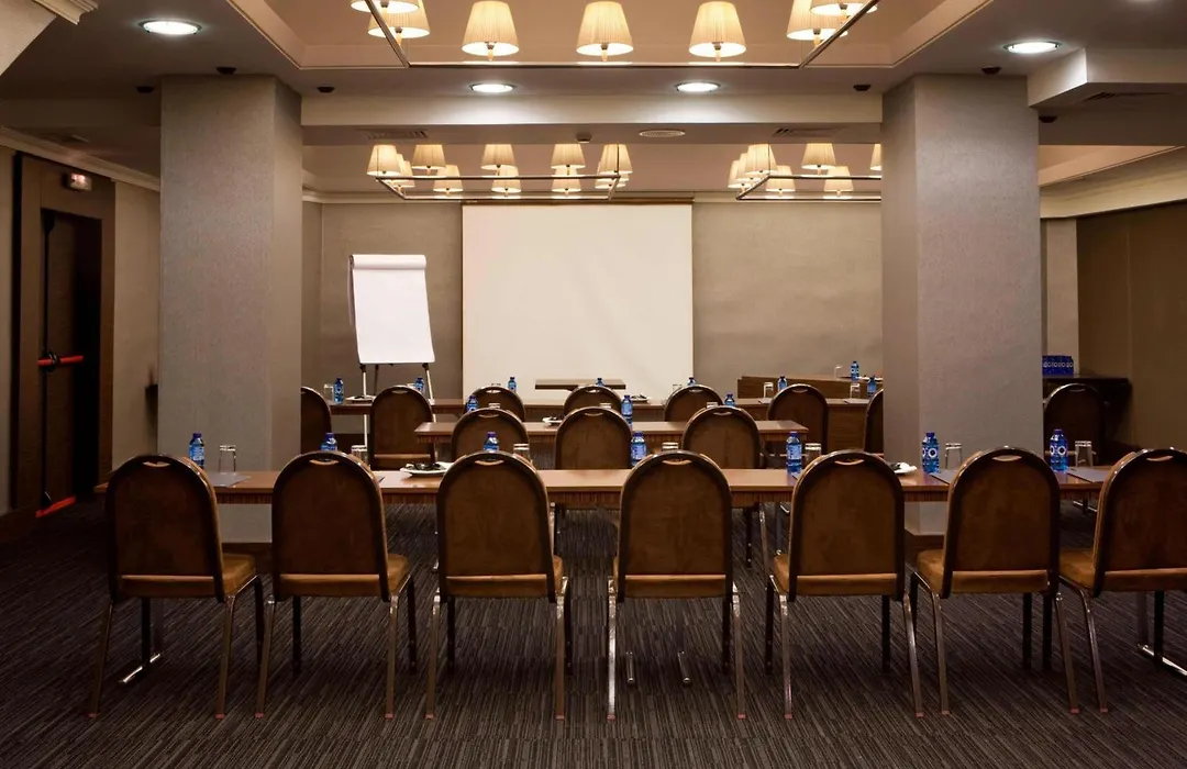 Ac Hotel Carlton Madrid By Marriott-1