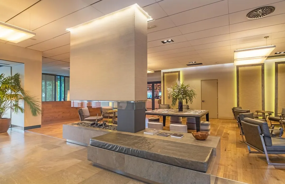 Aravaca Village Hotel-1