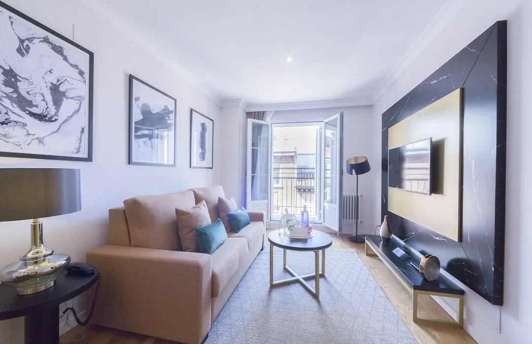 Tgh Gran Via Apartments-1
