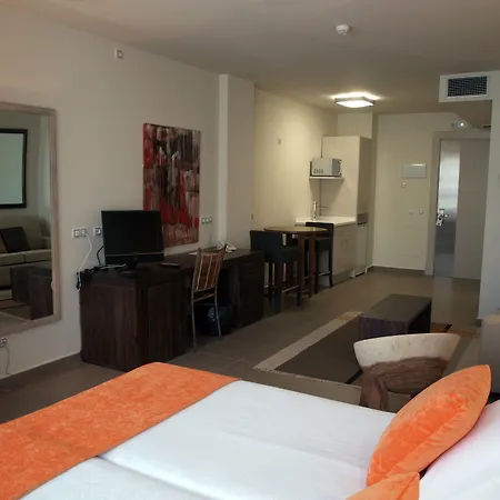 Eco Alcala Suites-3